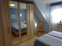 Schlafzimmer Eltern 2